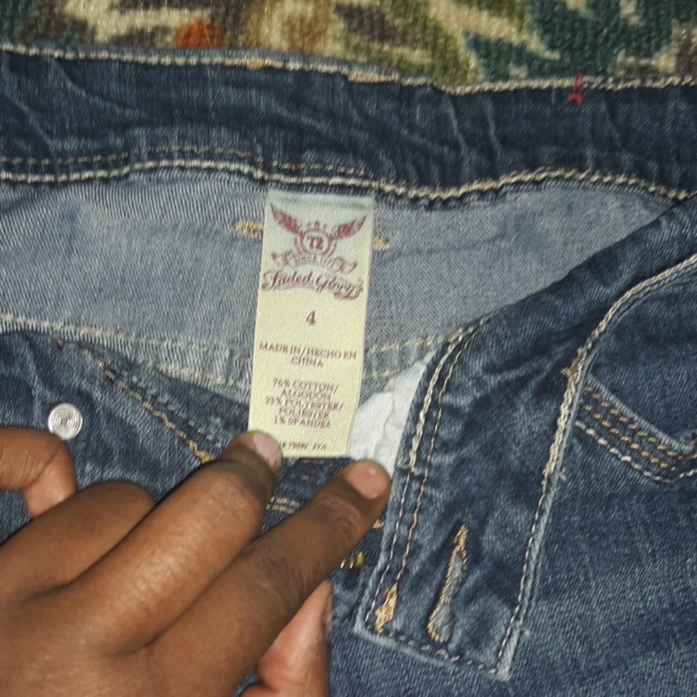Jean shorts - Picture 3 of 3